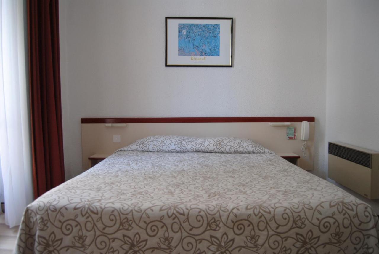 Royal Hotel 3*